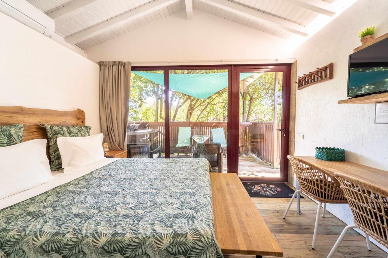Casas Casal Do Carvalhal - Agroturismo Amares Ngoại thất bức ảnh