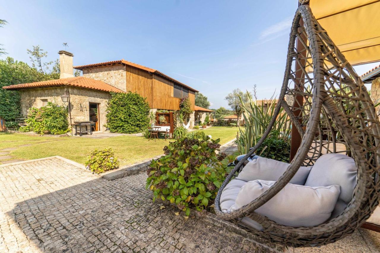 Casas Casal Do Carvalhal - Agroturismo Amares Phòng bức ảnh