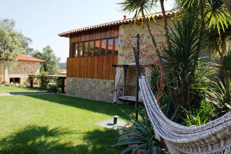 Casas Casal Do Carvalhal - Agroturismo Amares Ngoại thất bức ảnh